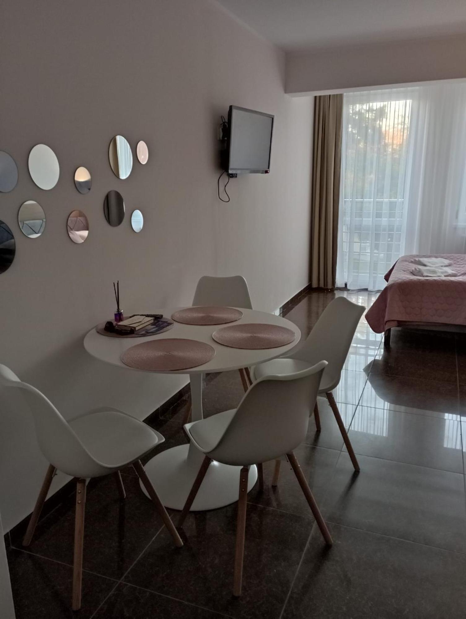 Apartamenty Planeta 105, 108 Mielno - Parking W Cenie Pobytu Екстериор снимка